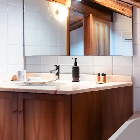 Casa Agli Archi 公寓 *