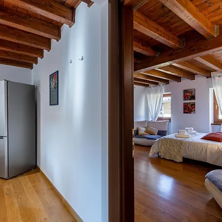 Apartment Casa Agli Archi Bardolino
