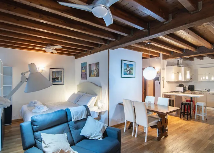 Casa Agli Archi Apartment *